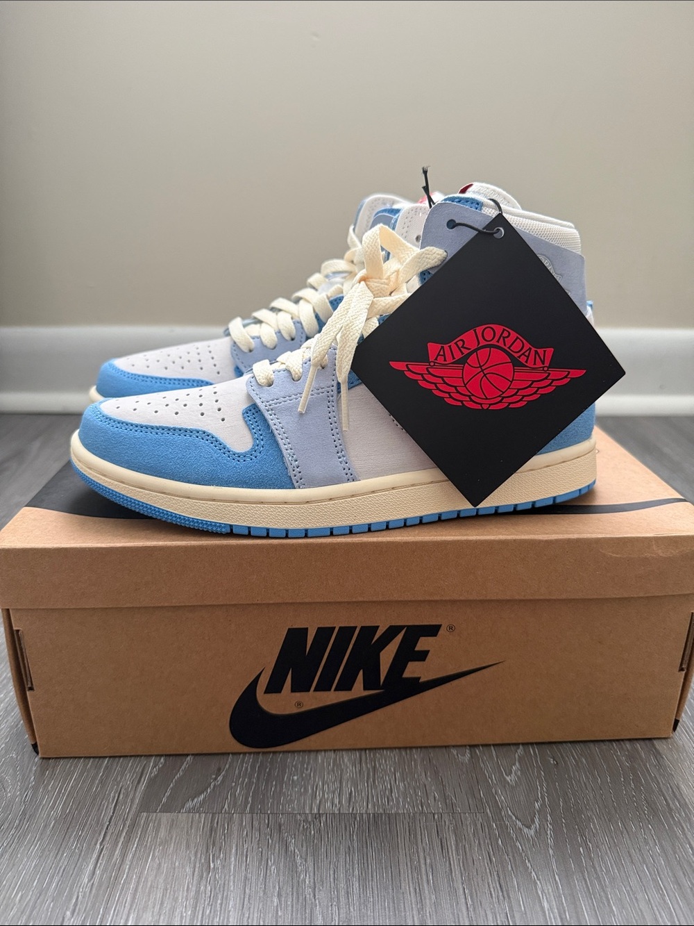 Nike Air Jordan 1 ZM Air CMFRT 2 - Picture 1 of 4